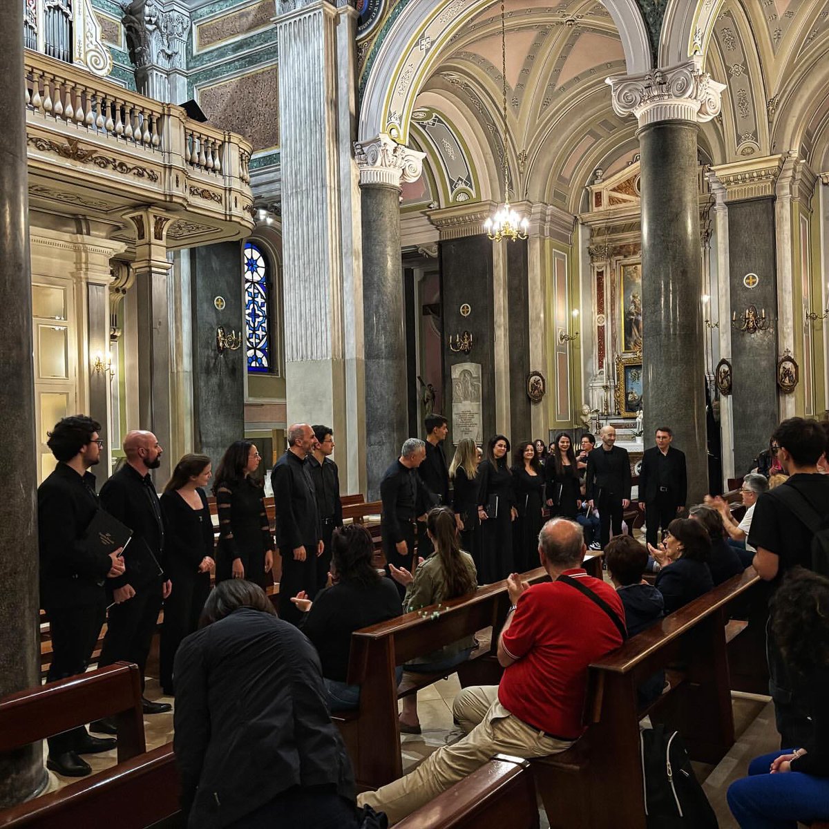CCorradiana's tweet photo. 🎶 ℂ𝕠𝕟𝕔𝕖𝕣𝕥𝕚 𝕕𝕚𝕧𝕠𝕥𝕚 ✨

Cappella Musicale Corradiana, coro
Alessandro Ciccolini, violino I
Mario Filippo Calvelli, violino II
Giulia Gillio Giannetta, violoncello
Antonella Parisi, viola da gamba
Gaetano Magarelli, organo
Antonio Magarelli, direttore https://t.co/37uss88tha