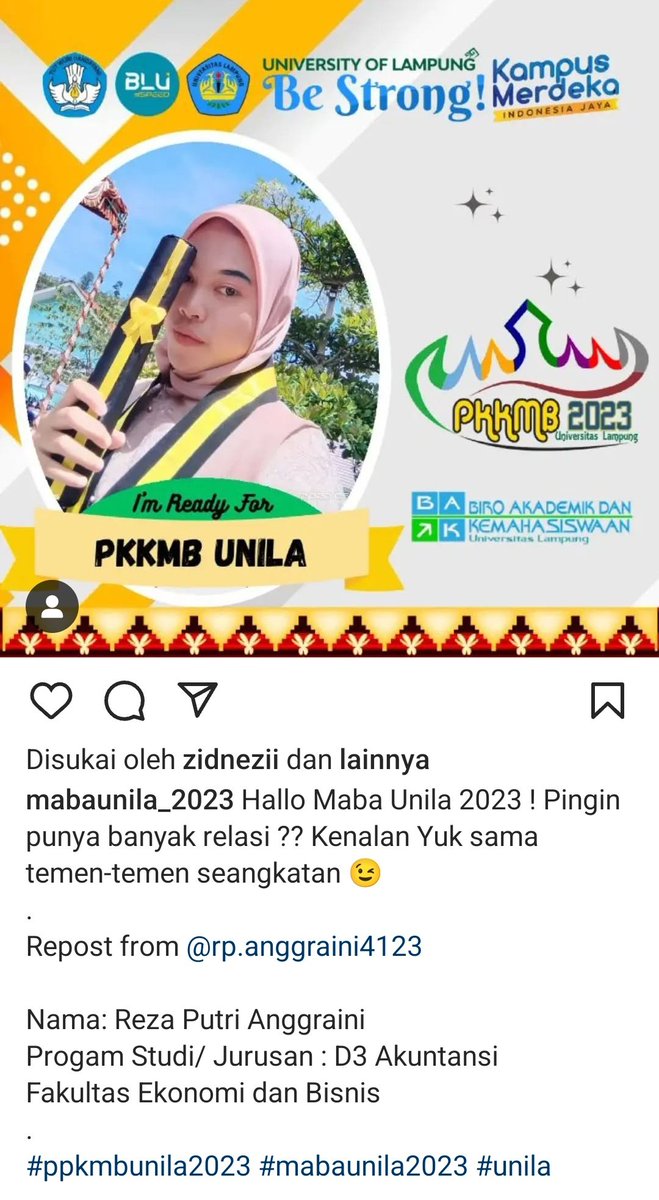Reza Putri Anggraini prodi D3 Akuntansi'23 FEB UNILA, cewe jagoan tengil ni si kampung, yang ngebuat anak orang hampir kehilangan pendengaran, LU JADI CEWE TUH YANG BENER JAMET, siapapun yang ketemu si jamet ini jambak aja, cewe bisa sesadis ini