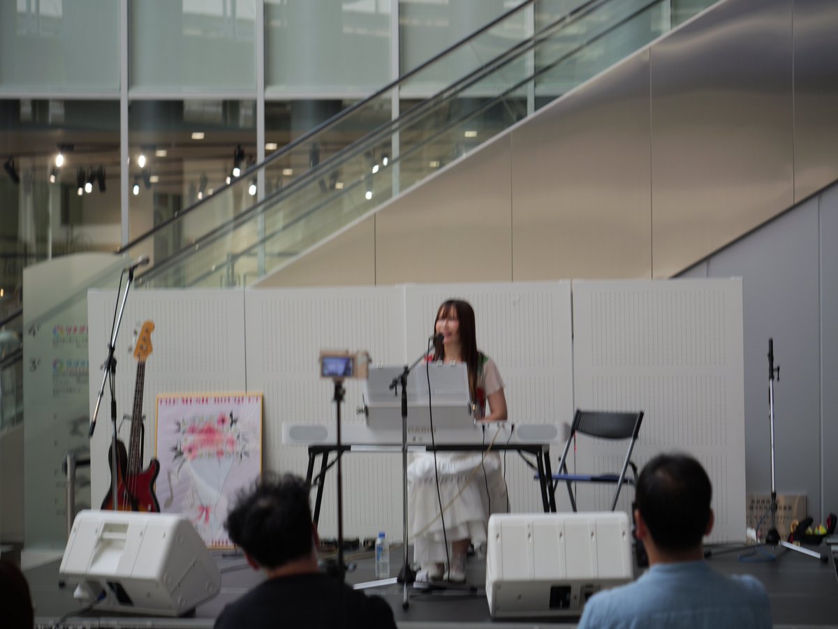 DEN_Photo (@not_creator) on Twitter photo 週末は千花さんの 岐阜のライブ
行ってきました。
やや撮影に振ってたけどちゃんと曲は聴いて
ましたよ。
撮影可能なライブは毎回装備が大変。ww
#千花リス
<a href="/sennohanachika/">千花@8/16 東京ミニライブ&オフ会</a> 週末は千花さんの 岐阜のライブ
行ってきました。
やや撮影に振ってたけどちゃんと曲は聴いて
ましたよ。
撮影可能なライブは毎回装備が大変。ww
#千花リス
<a href="/sennohanachika/">千花@8/16 東京ミニライブ&オフ会</a>