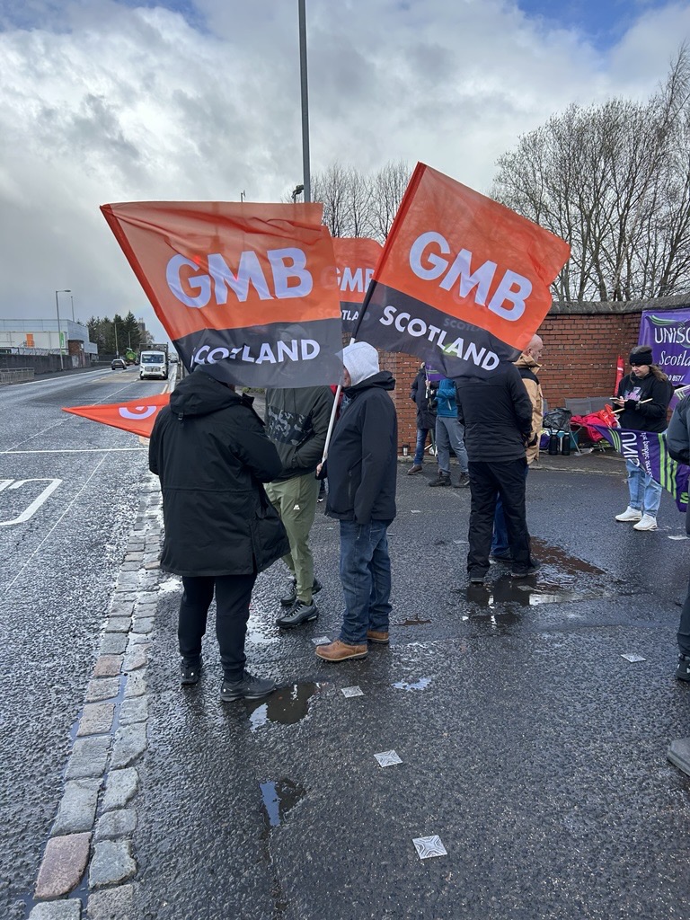 "It is impossible to know if Scottish Water is playing games or simply inept.' We urge publicly-owned utility to get serious as seven days of strikes begin amid escalating pay dispute.
bit.ly/3Fi5m7G