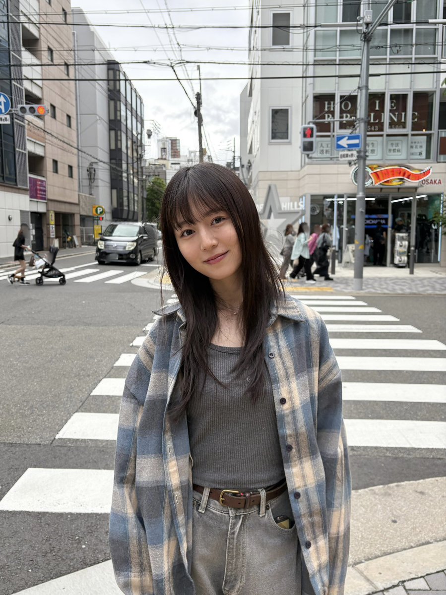 yua_sard's tweet photo. 皆さま、こんばんは。

6月がやってきました🐸

今月21日からライブハウスツアーが始まりますっリハも始まっておりますっ…‼︎
ドキドキする…。充実した月になりそうです。
今月もよろしくお願いいたします‼︎🐸 https://t.co/M6YdnKpb6T
