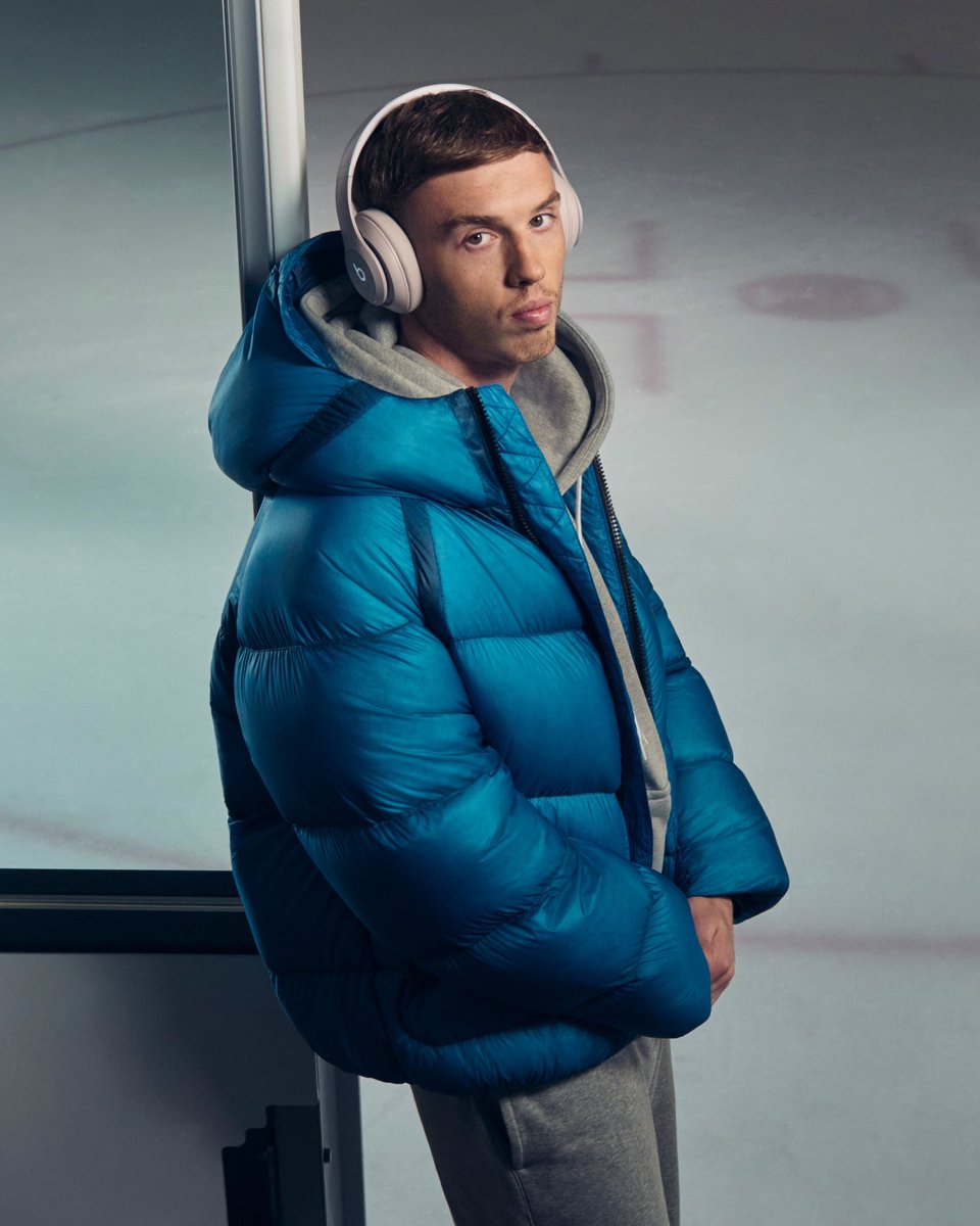 vsrsus's tweet photo. Cole Palmer skates in Air Forces 1s for Beats by Dre. https://t.co/ef9P9v5PJL