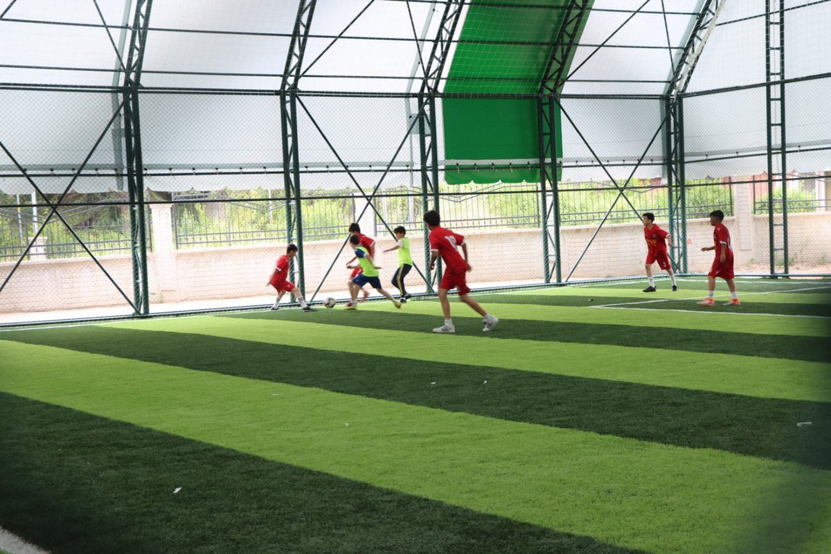 İl Milli Eğitim Müdürümüz Sayın Hüseyin Kır,  Valiliğimiz himayesinde Müdürlüğümüzce düzenlenen Ortaokullar Arası Futbol Turnuvası kapsamında Mehmet Akif Ersoy İmam Hatip Ortaokulu ve Uluslararası Tokat Anadolu İmam Hatip Lisesi Ortaokulu maçını izledi. ⚽️ 

<a href="/tcmeb/">Millî Eğitim Bakanlığı</a>