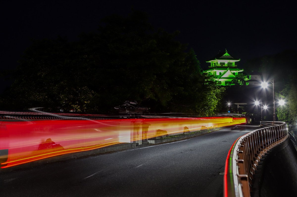 WakuyaT's tweet photo. 5月31日から6月6日までの禁煙週間に合わせて、涌谷町の城山公園🏯を、禁煙啓発のテーマカラー「イエローグリーン」にライトアップ✨
愛する人を煙から守りたいという心の色をイエローグリーンで表現✨
#わくわく涌谷 #禁煙週間 #japanesecastle #nosmoking #世界禁煙デー #nosmokingweek https://t.co/VWTb9CoO8g