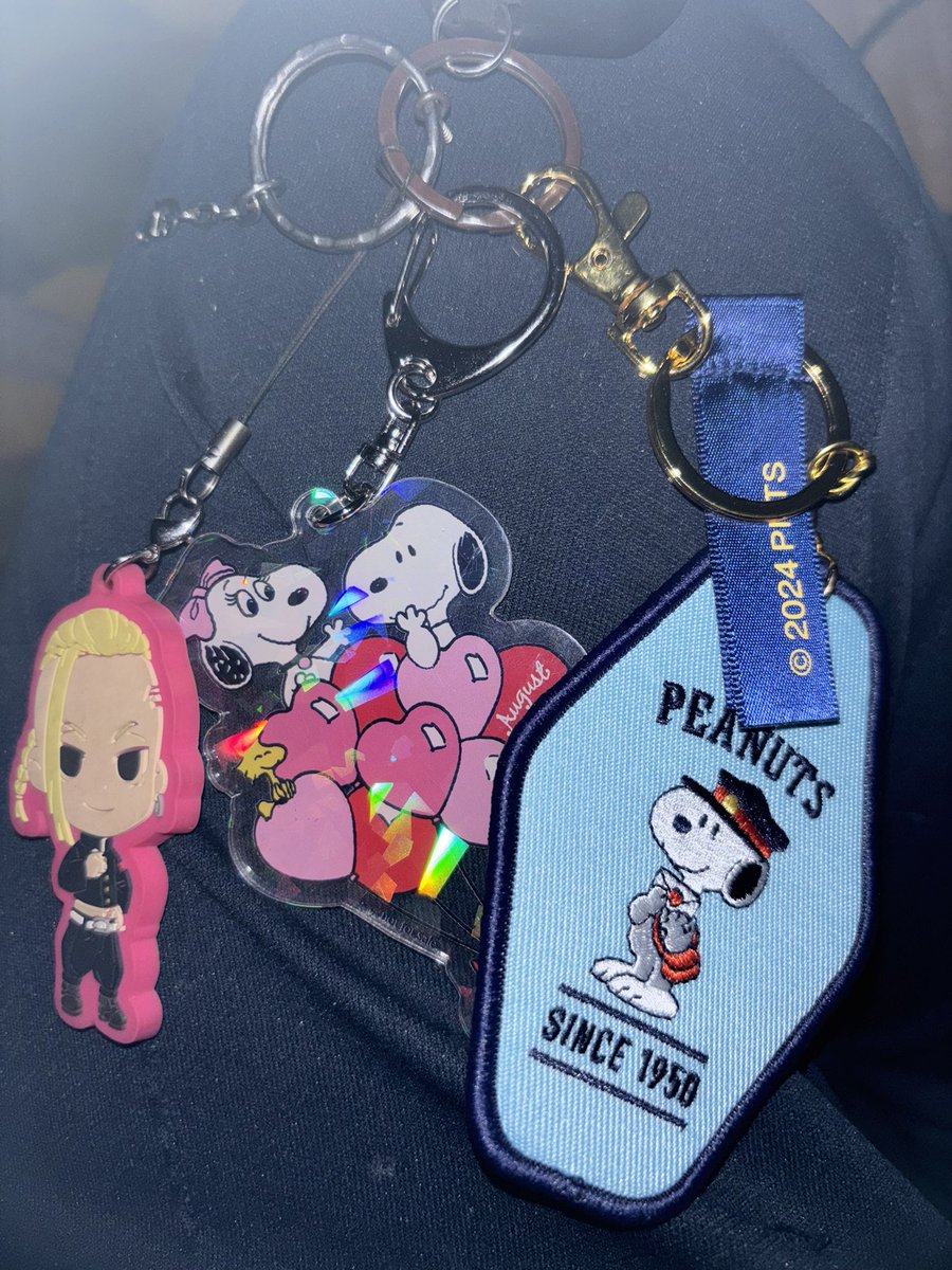 lemon_hairmake's tweet photo. My KEY🔑💚
ストラップ交換した!🌼
東リべは弟がつけてきた。🙃
SNOOPY&BELLE🩷🩷🩷
#SNOOPY
#PEANUTSfan
#PEANUTS
#SNOOPYLOVER
#Belle https://t.co/m3tYFuZbUo