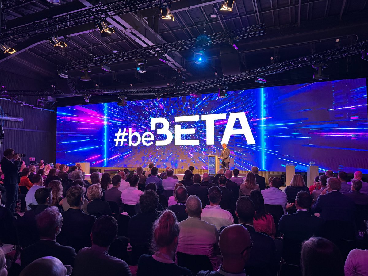 InterRed ist heute auf dem #beBETA Digitalkongress des <a href="/BdzvPresse/">BDZV</a> – als Sponsor des Coffee Bikes gibt’s frischen Kaffee &amp; frische Impulse. ☕🚀