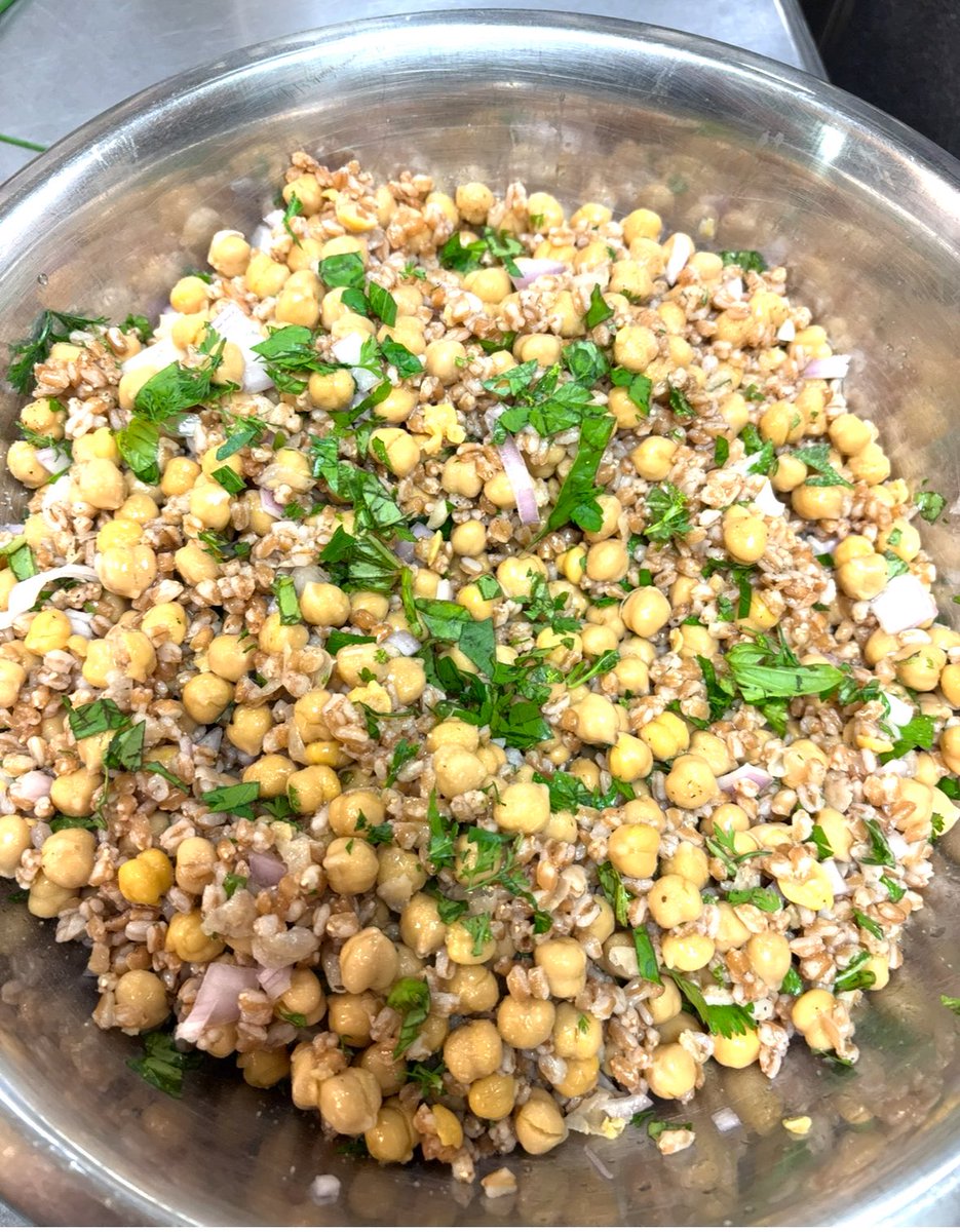 Ms.Colleen tweet media