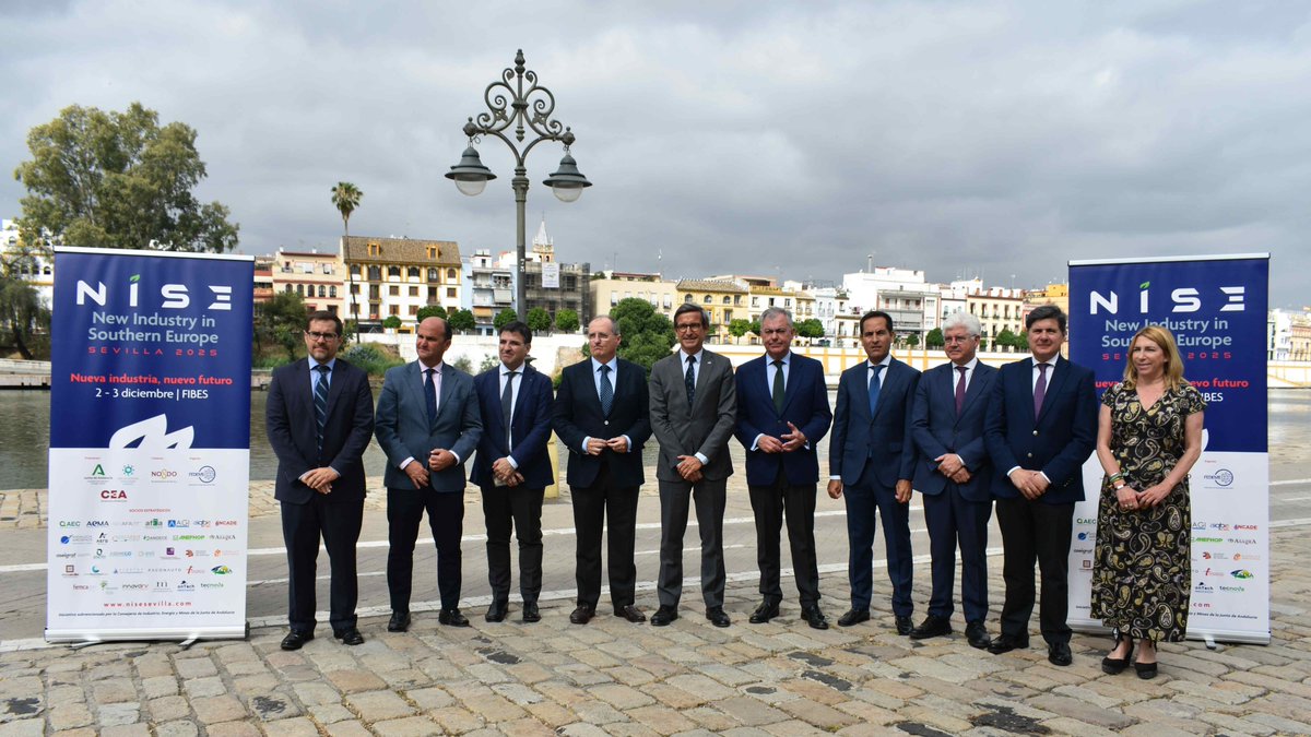 Jorge Paradela (@paradelajsr) on Twitter photo Abordar los grandes retos de la #industria europea, que tienen que ver con la #descarbonización y la digitalización como palancas de competitividad, es el propósito de NISE #Sevilla, evento internacional que impulsamos desde <a href="/IndustriaAnd/">Consejería de Industria, Energía y Minas</a> junto a <a href="/Ayto_Sevilla/">Ayuntamiento de Sevilla</a>, <a href="/CEAes_/">CEA</a> y <a href="/FEDEME_/">FEDEME</a> Abordar los grandes retos de la #industria europea, que tienen que ver con la #descarbonización y la digitalización como palancas de competitividad, es el propósito de NISE #Sevilla, evento internacional que impulsamos desde <a href="/IndustriaAnd/">Consejería de Industria, Energía y Minas</a> junto a <a href="/Ayto_Sevilla/">Ayuntamiento de Sevilla</a>, <a href="/CEAes_/">CEA</a> y <a href="/FEDEME_/">FEDEME</a>