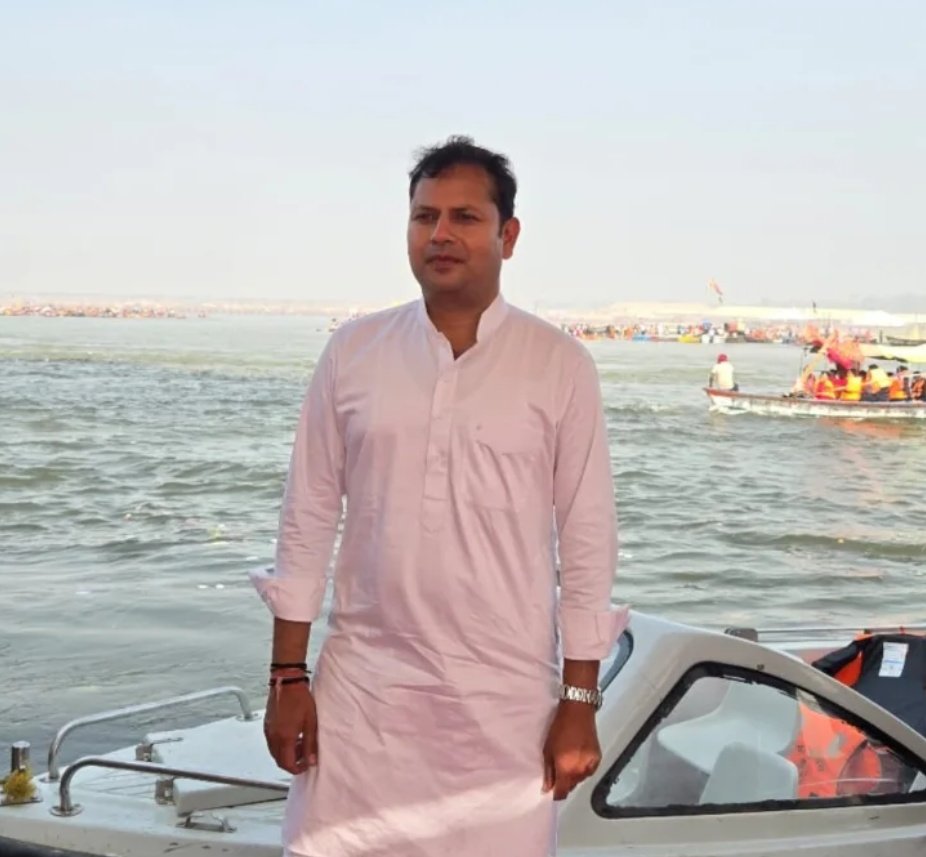 PretMeena (@pretmeena) on Twitter photo राजस्थान क्रिकेट एसोसिएशन के पूर्व अध्यक्ष एवं अशोक गहलोत के बेटे श्री वैभव गहलोत को जन्मदिन मुबारकबाद
आप आपके पापा की वजह से सांसद नहीं बन पाए क्योंकि आपके पापा के कार्यकाल में युवाओं के सपनों को बेचा जाता है जिस से युवा खफा होकर आप पर भड़ास निकालते है
<a href="/VaibhavGehlot80/">Vaibhav Gehlot</a> राजस्थान क्रिकेट एसोसिएशन के पूर्व अध्यक्ष एवं अशोक गहलोत के बेटे श्री वैभव गहलोत को जन्मदिन मुबारकबाद
आप आपके पापा की वजह से सांसद नहीं बन पाए क्योंकि आपके पापा के कार्यकाल में युवाओं के सपनों को बेचा जाता है जिस से युवा खफा होकर आप पर भड़ास निकालते है
<a href="/VaibhavGehlot80/">Vaibhav Gehlot</a>