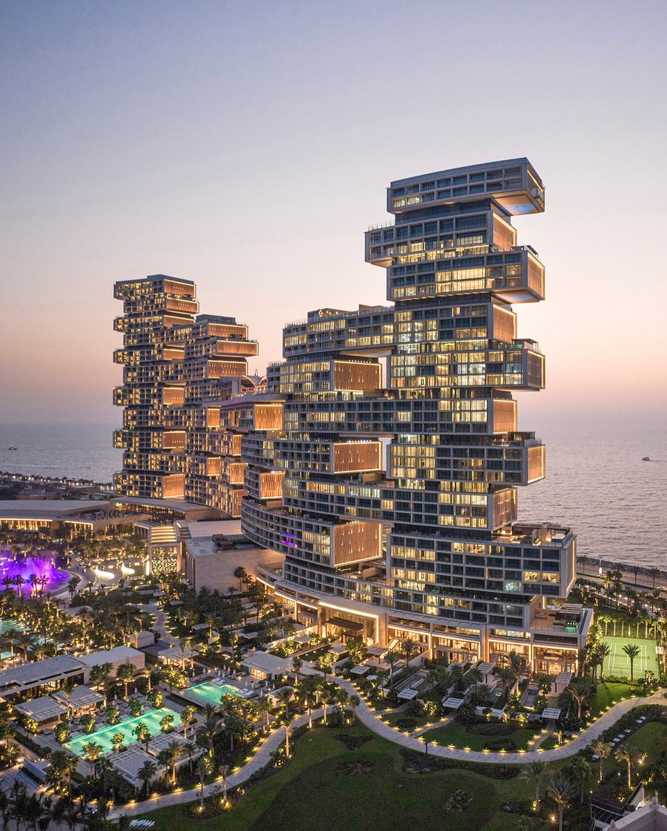 Did You Know: Atlantis The Royal has been recognised as the No. 9 hotel in the world on ‘The World’s 50 Best Hotels’ 2024 list, earning the prestigious Highest Climber Award after ascending 35 spots from its previous ranking. 🌟 📸 IG/thearchmagazine #VisitDubai