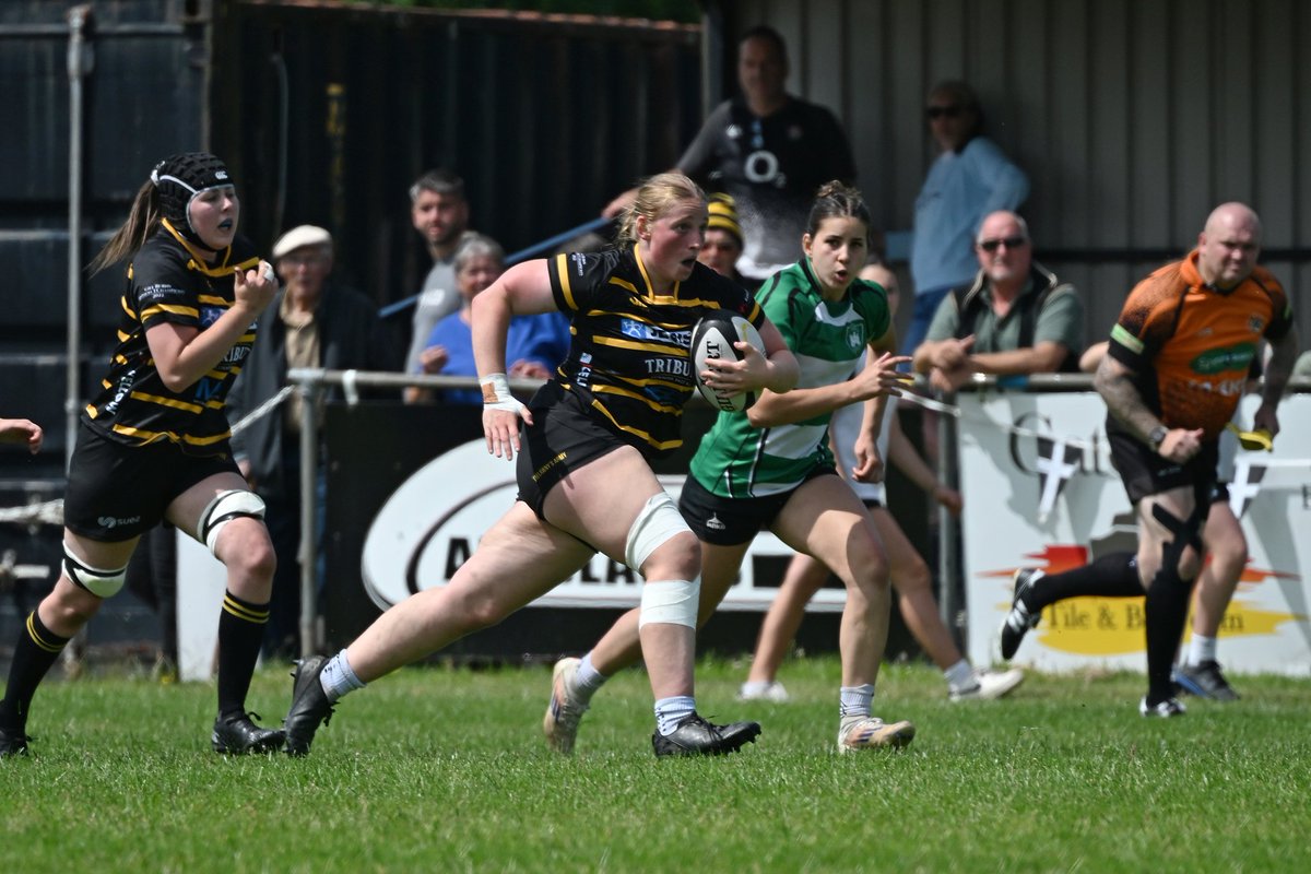 A few pictures from yesterday's Tamar Cup &amp; Gill Burns Cup game played before a four figure crowd. Devon won the group, but Cornwall took the Tamar Cup ⚫🟡 #gillburnscup