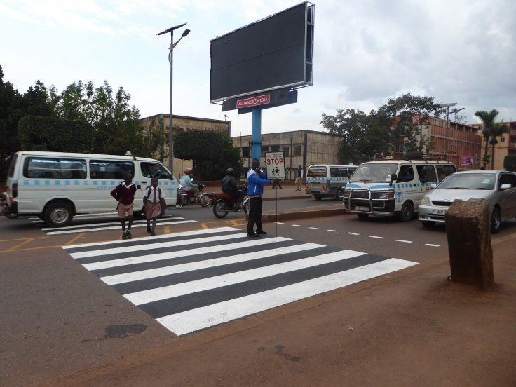 ROAD SAFETY TIP
When you reach  a zebra crossing, STOP to allow pedestrians  cross the road.