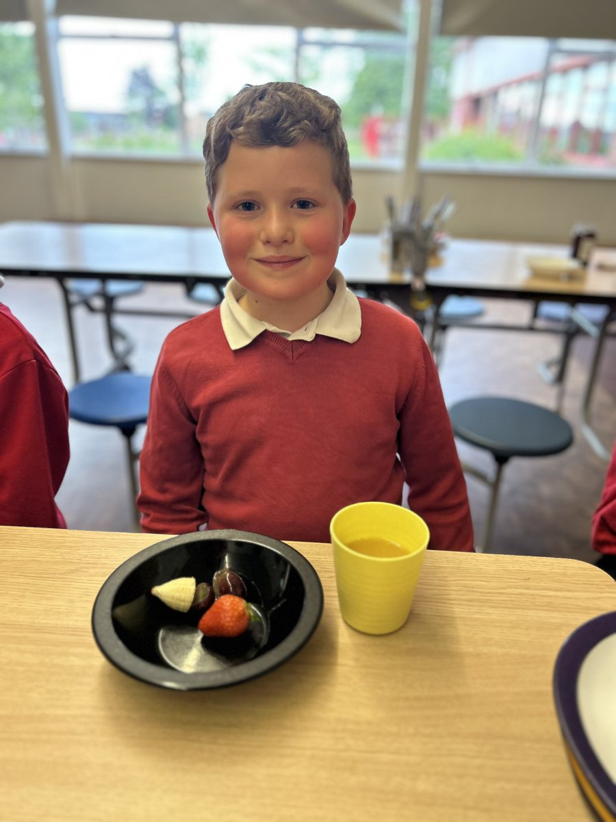 GD_Primary's tweet image. Breakfast break while filming @GMB @Tesco #strongerstarts @OPALOutdoorplay @YouthSportTrust @PlayEngland @CfYoungLives @ActiveLeeds
#ActiveUniformAlliance #madetomove