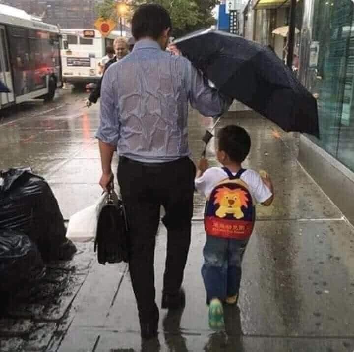AzamHartanah's tweet photo. my dad will always be the best man in the world❤ https://t.co/e7sqxVJw3s