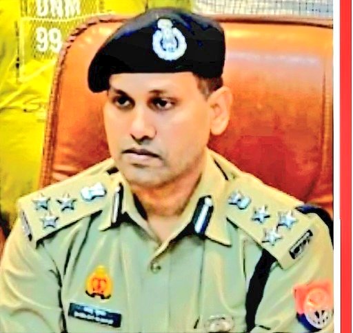 ईमानदार युवा #IPS अफसर और सबसे चर्चित लोकप्रिय श्री BABLOO KUMAR
2009 JCP (L&amp;O) लखनऊ पुलिस कमिश्नरेट को आपको #जन्मदिन 🎂की हार्दिक बधाई और #शुभकामनाएं 🎁
<a href="/IpsBablooKumar/">Babloo Kumar</a> <a href="/Uppolice/">UP POLICE</a> <a href="/dgpup/">DGP UP</a>