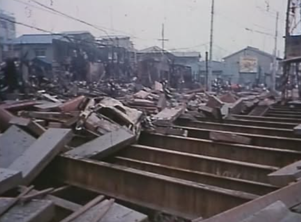 pakupakupippi's tweet photo. 大阪万博会期中、1970年4月8日、大ガス爆発事故が大阪で起きた。
その日の夕方、大阪市営地下鉄谷町線天神橋筋六丁目付近の工事現場で起きた天六ガス爆発事故。
死者79名、重軽傷者420名。
#夢州
#EXPLOSION2025
#メタンガス
#喫煙所
#カジノ https://t.co/Ax0rtrYnau
