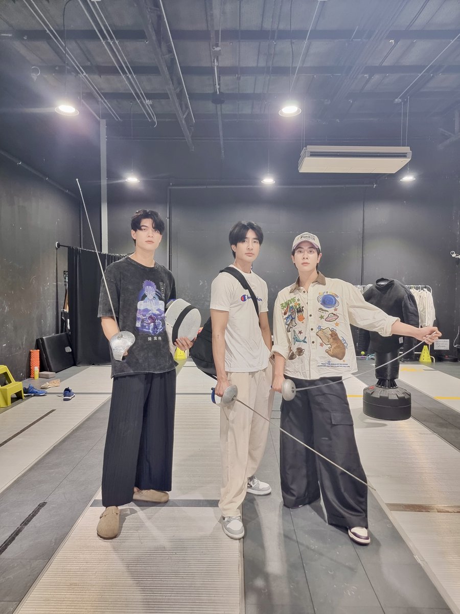 Only Friends : Dream On tweet media