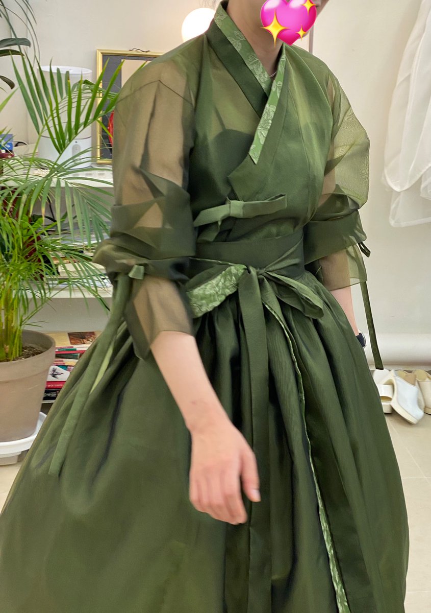 말차가 큰 유행이라 말차한복🍵 느낌으로 작업한 이달의색, 묵녹색💚
m.smartstore.naver.com/geumuijae/prod…