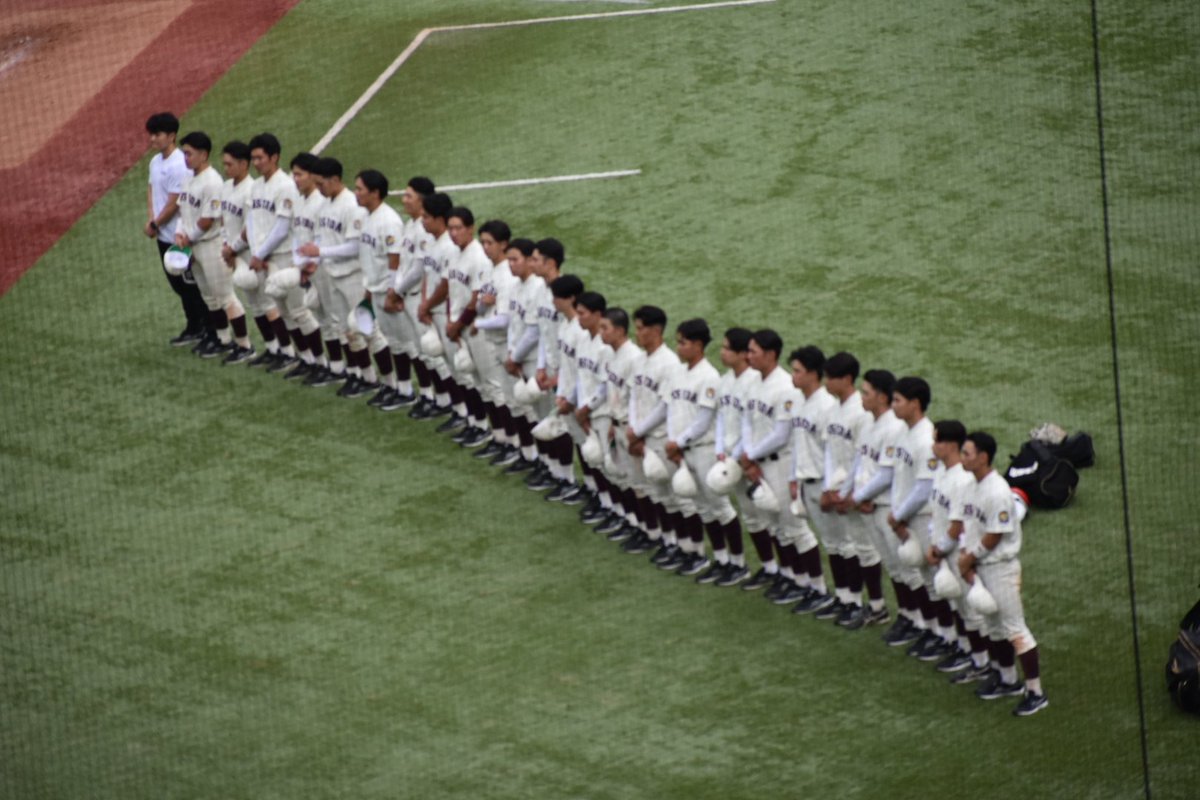 一昨年秋、最終戦後法政が整列して明治の校歌を聴いたことを昨秋、早稲田の日野部長が開会式で褒め、全大学そうする流れを作ったにも関わらず、早稲田は早慶戦でちゃんとやらなかったので（優勝決定戦後はやった）、やり直しをしたのだと思います
大久保さん、慶應はグッドルーザーだったと思いますよ