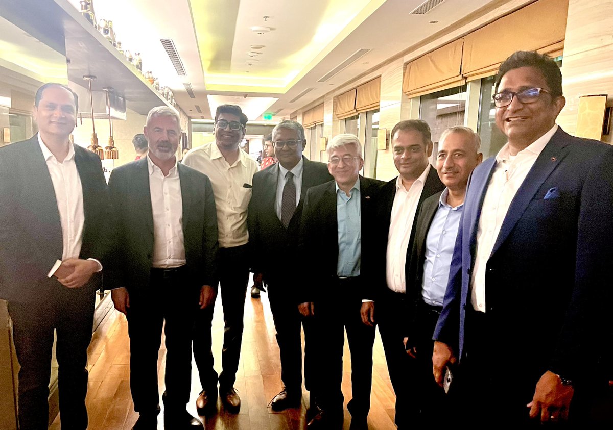 vdmaindia's tweet photo. GEA Global Executive Committee meets Indo-German industry leaders in Bangalore 🇮🇳🤝🇩🇪
From engineering to food tech — exciting opportunities ahead!
#GEAGroup #Innovation #MakeInIndia #Leadership #VDMA https://t.co/KKM6wt7LVQ