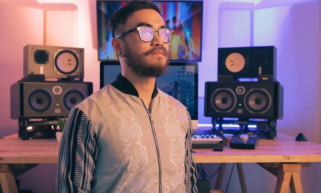 Happy birthday to our label honcho and producer <a href="/djjoeysantos/">joey</a> !!!
