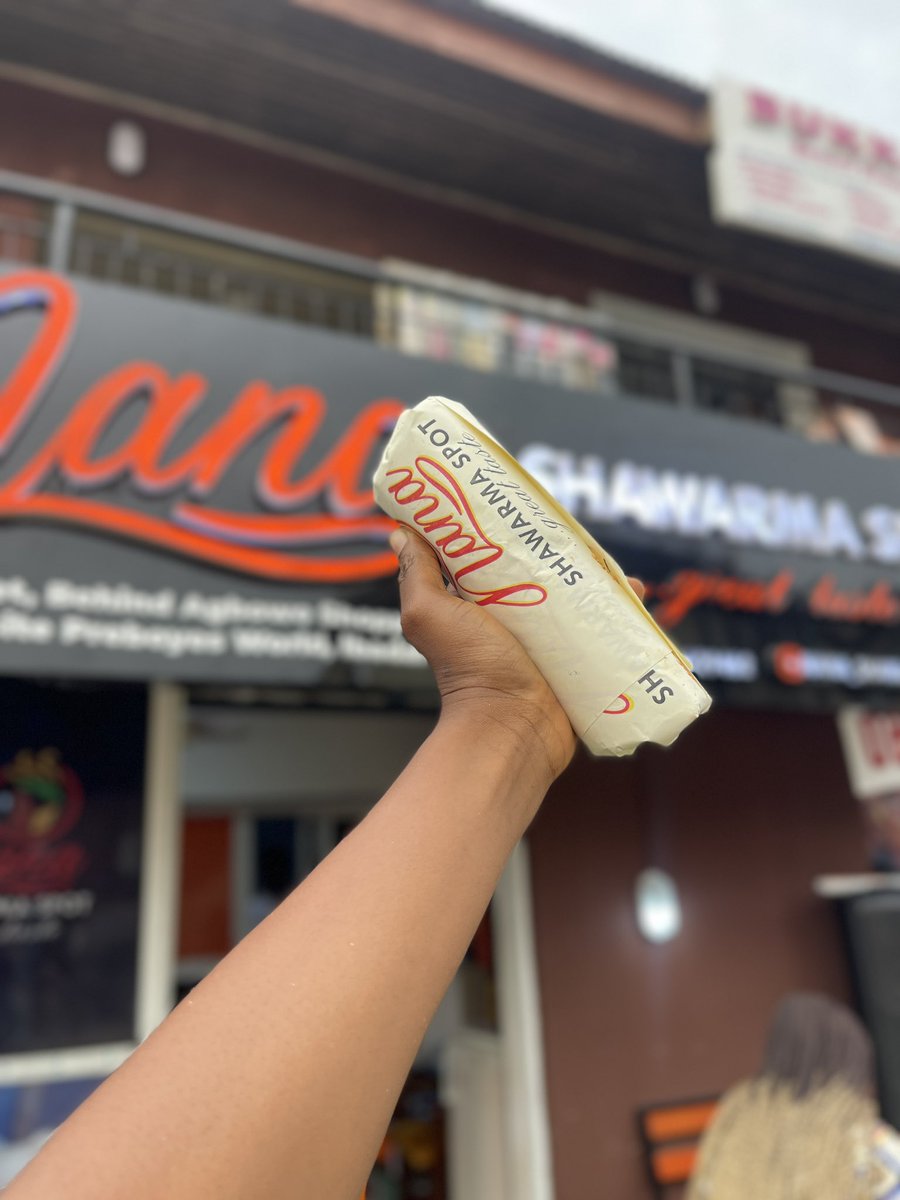 nanashawarma's tweet photo. I sell very delicious shawarma and fruit parfait in Ibadan, very affordable and yummy 

No. 1, Fadeyi street , behind Agbowo shopping complex Akintoba junction, opposite preboyes world.  Opposite always smile . Ui axis Ibadan. Nana shawarma spot 

Phone number: 08145629462 https://t.co/KdRm29aWiZ