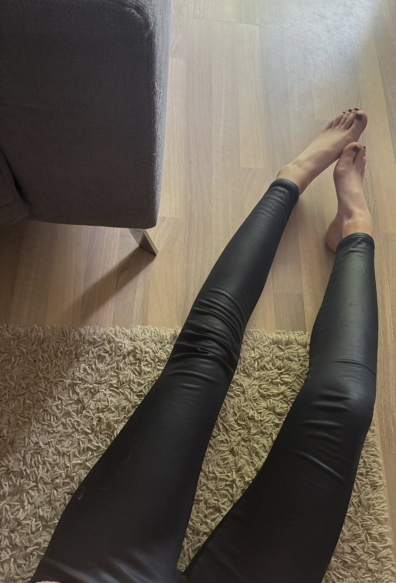 Du hast bald Mittagspause, lässt das Mittagessen ausfallen und schickst mir lieber das Geld 😈

Du suchtest doch sowieso  meine Seite 🔥

Du bist so armselig 😆🫷🏻