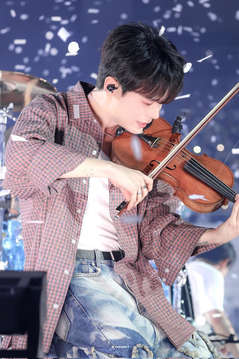 제 최애사진 보세요