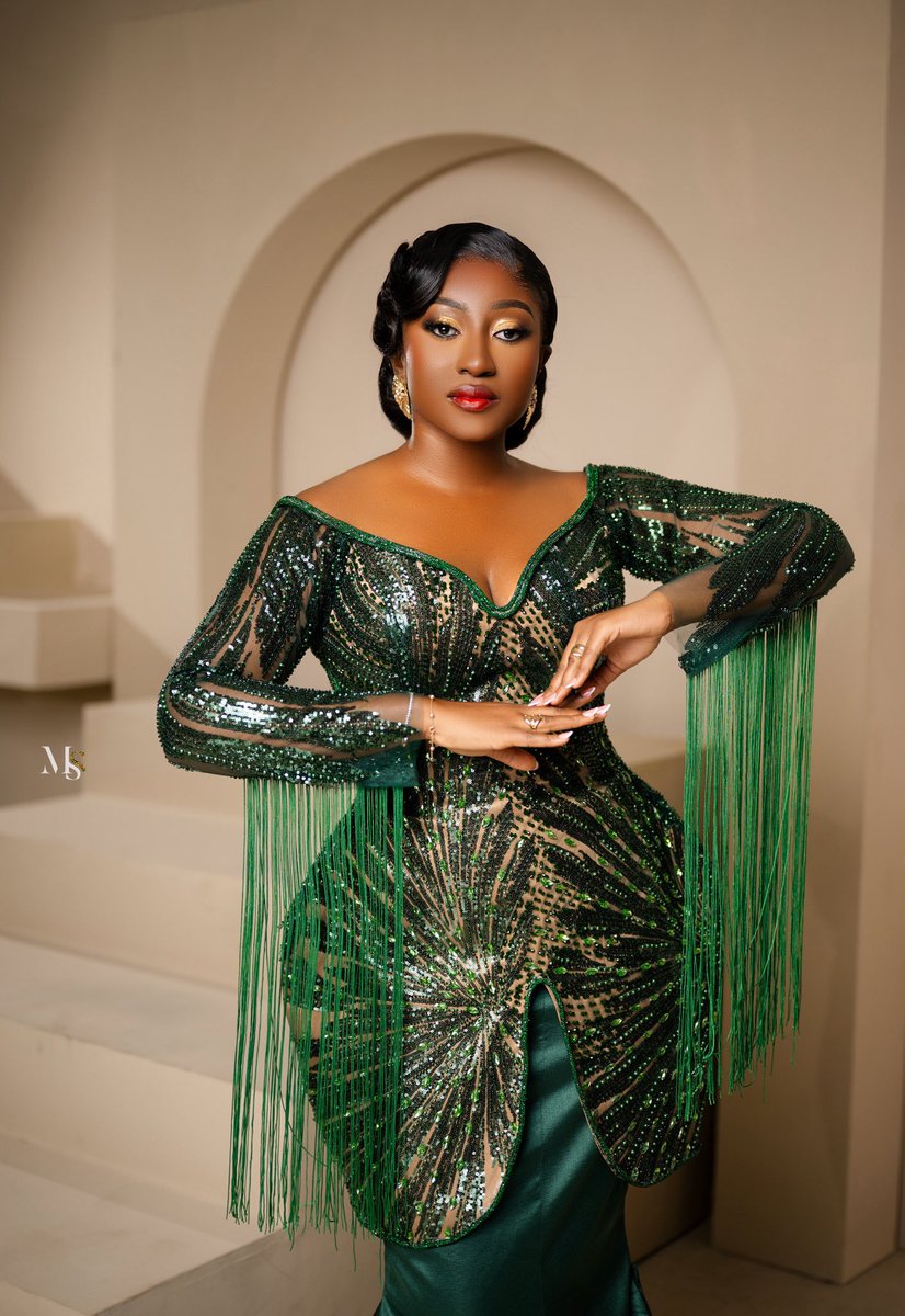Anita__Akuffo's tweet image. HAPPY BIRTHDAY ANITA AKUA AKUFFO🥳😃
22 year old me will be so proud😍
Thank God for dreams that have become a reality.
Thank God for opportunities He alone can give.
Thank God for grace that surpasses all understanding.
Today is all about me 🥂
Cheers to a very soft new year🤍🕊️
