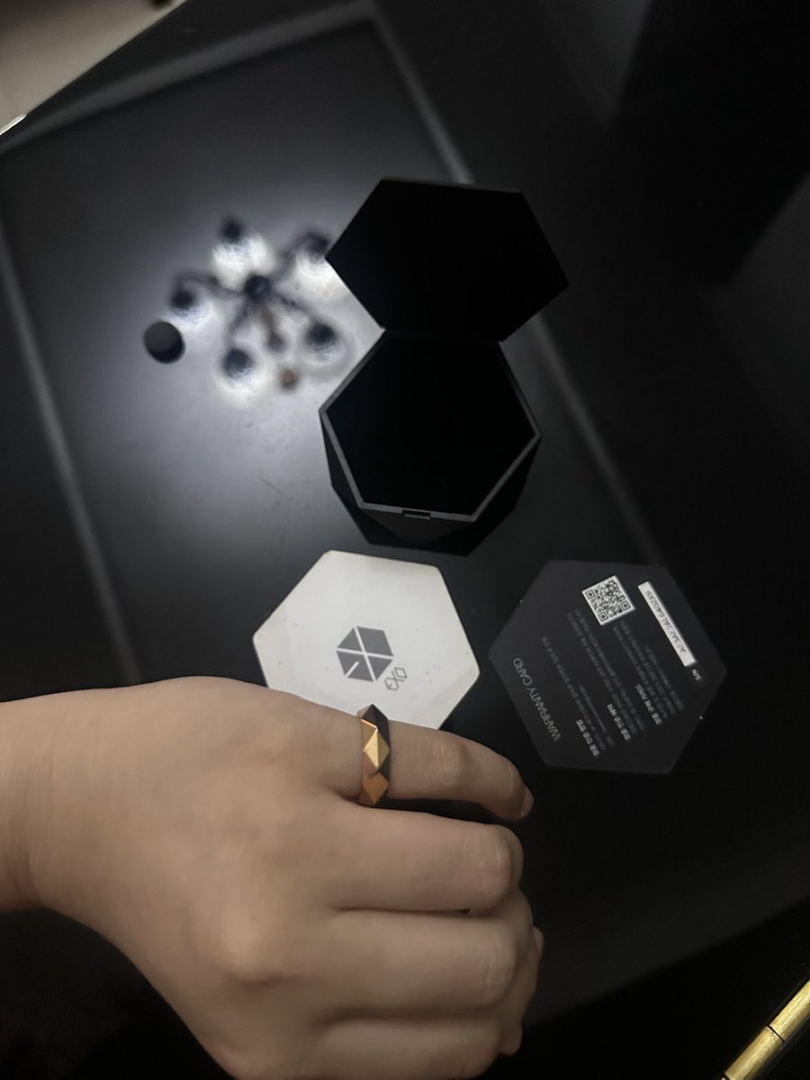 Huhu i have the rose gold one…. It’s been a long timeeeeee 😭😭😭😭😭😭😭