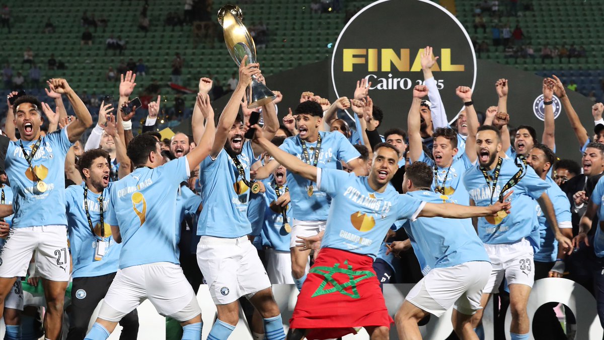 CAFCLCC's tweet image. Good morning from our #TotalEnergiesCAFCL 2024/25 champions! 🏆💙