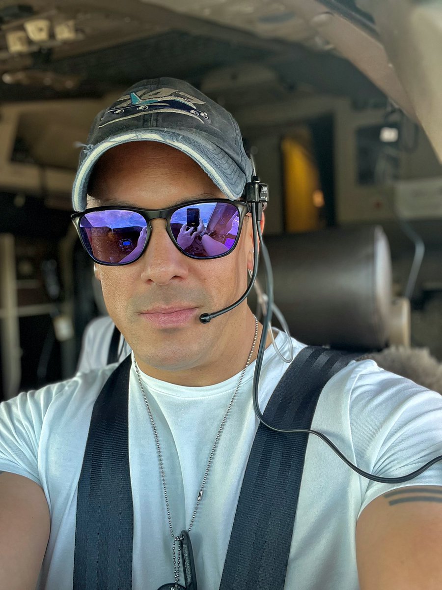 It’s 32 °C with an 87% relative humidity factor in the middle of the Amazon rainforest at high noon in the summertime… 
You try looking pretty in uniform… Not happening.