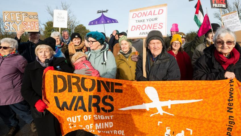 Unhappy birthday to us.

We're 15 years old today and the government is publishing its Strategic Defence Review pushing drones and high-tech war. 

You can help challenge this.  

Wish us a happy birthday and share our birthday appeal! crowdfunder.co.uk/p/stop-the-dro…   
Onwards!