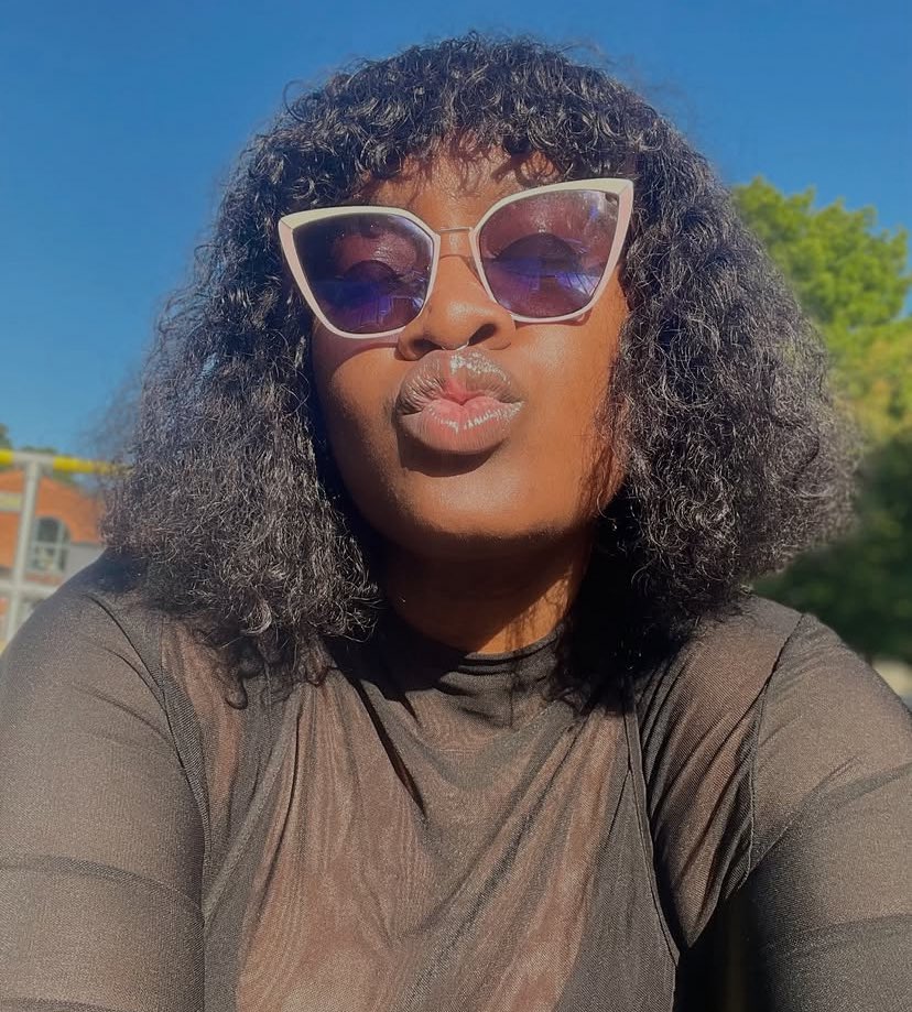 Happy birthday <a href="/theofficialmaka/">Maka</a> 
Have a splendid day ahead.