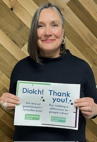 Julie Bentley (@juliebentley) on Twitter photo This #VolunteersWeek a huge THANK YOU to all the wonderful people who give their time to <a href="/samaritans/">Samaritans</a> 🙏💚 What you do really makes a difference. This #VolunteersWeek a huge THANK YOU to all the wonderful people who give their time to <a href="/samaritans/">Samaritans</a> 🙏💚 What you do really makes a difference.