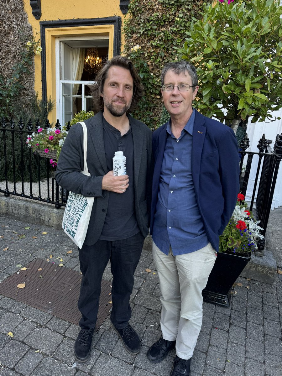 MaireLogue's tweet image. One of the highlight of our @WritersWeek festival was Pulitzer Winner @NathanThrall and he is heading to @SHHomePlace this evening. Do not miss!