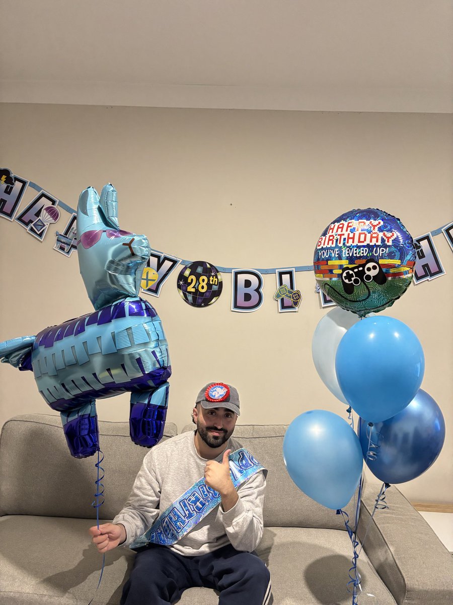 Epic 28th Birthday Royale!!