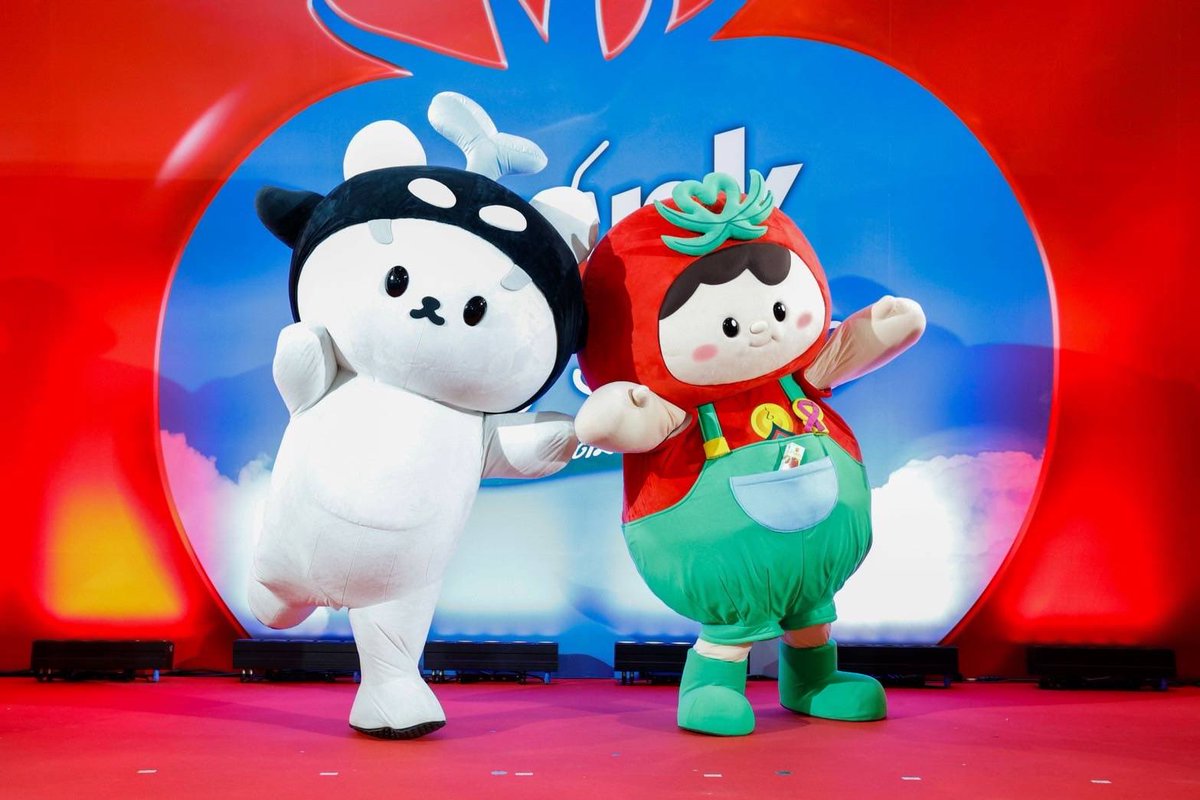 “เต-นิว” ร่วมงาน ดอยคำ จับมือ สถาบันมะเร็งแห่งชาติ และพันธมิตร แถลงข่าวเปิดตัวแคมเปญ Drink to Share คุณดื่ม = คุณให้  clip >>> youtu.be/UONBtrRyUro

#DrinkToShare #ดอยคำ 
#DoikhamxTayNew
#เตนิว #TayNew 
#Tawan_V #Newwiee
#POLCASAN #ยัยซัง