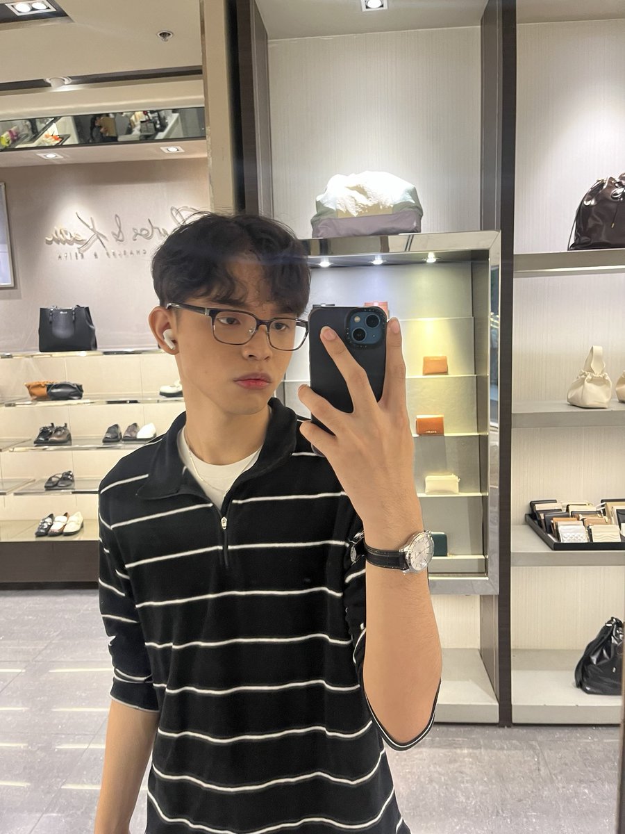 ren 🐈‍⬛ tweet media