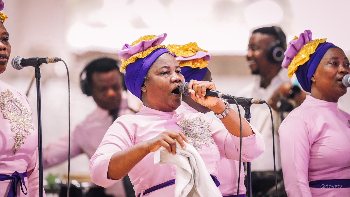 dovetv's tweet photo. Make a  joyful noise unto the Lord all ye people, come before his presence with singing. 
 
#Victoryhour 
#DoveTelevision 
#DoveTv 
#OHPrimeTv https://t.co/hOtwt4HYUw