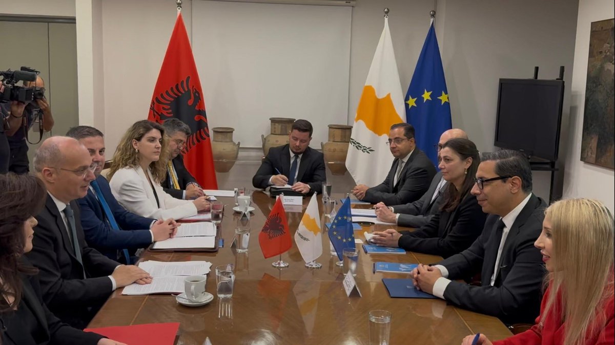 Θεόδωρος Γκότσης (@theodorosgotsis) on Twitter photo #NOW
Ongoing bilateral consultations in extended format between the delegations of Cyprus 🇨🇾 and Albania 🇦🇱under Minister @CKombos and Minister <a href="/IgliHasani/">Igli Hasani</a>. #NOW
Ongoing bilateral consultations in extended format between the delegations of Cyprus 🇨🇾 and Albania 🇦🇱under Minister @CKombos and Minister <a href="/IgliHasani/">Igli Hasani</a>.