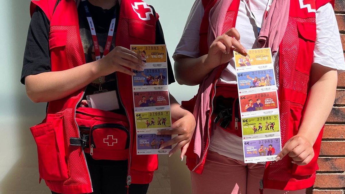 El 23 de juliol celebrem el #SorteigOr 
Amb només 6 euros pots arribar-ne a guanyar 3 milions!
Compra la teva butlleta:
✅A les oficines locals i comarcals
✅A establiments autoritzats
✅Online cruzroja.es/sorteodeoro/ 
✅ A l'equip de venda al carrer 
#ValOr #SorteodeOro