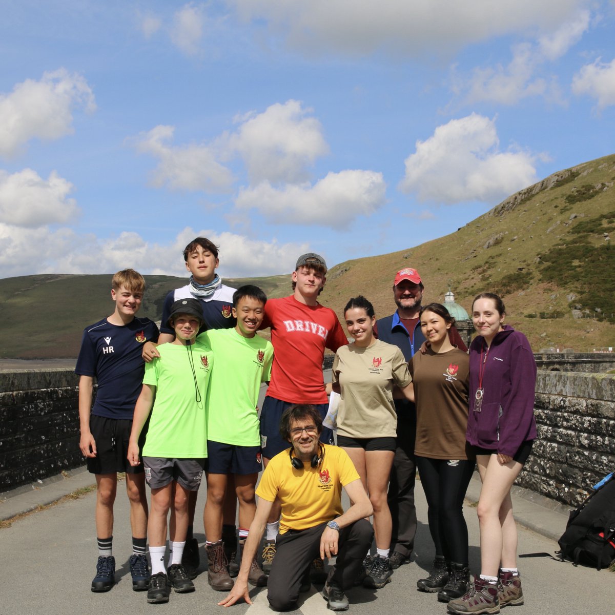 Llandovery College tweet media