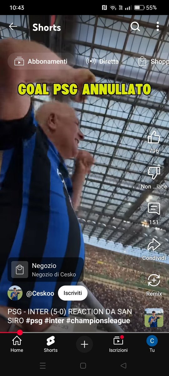 Ciroelnino83's tweet photo. Caressa sull'1-0 : "Eh infatti è fuorigioco"
Tifosi a San Siro... https://t.co/UAHWjIjEn3