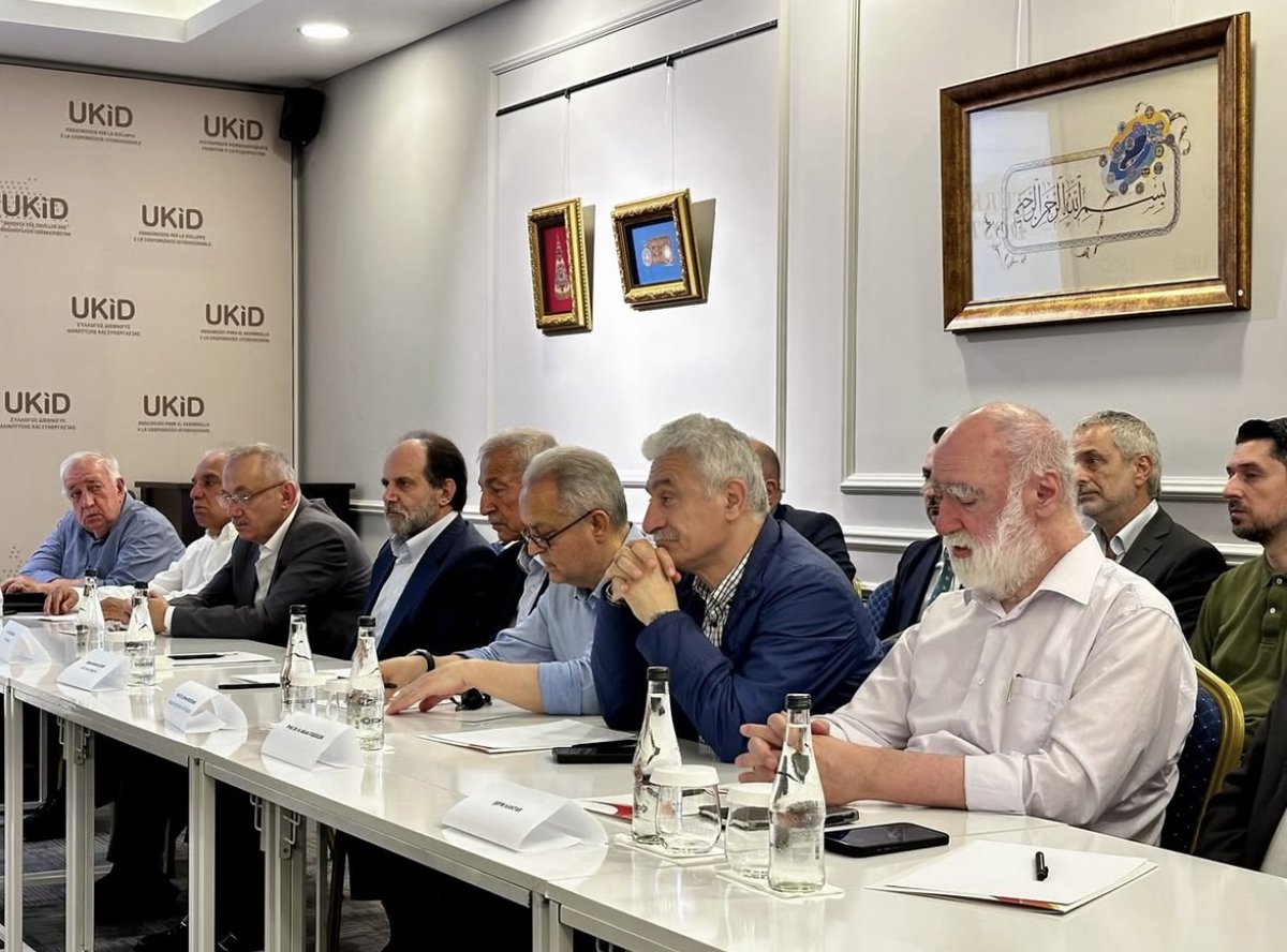 iav_1962's tweet photo. UKİD'in organize ettiği Türkiye- Afganistan işbirliği toplantısına vakfımız yönetimini temsilen Başkan Prof. Dr. Ahmet İncekara, Başkan Yardımcısı İbrahim Halil Çiftçi ve Genel Sekreter Nahit Özen katılmıştır.
#ukid #iav https://t.co/c0h6dC1YAe