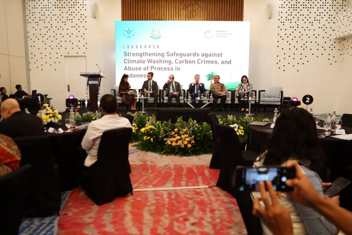 ENVIRONMENTAL CRIME tweet media