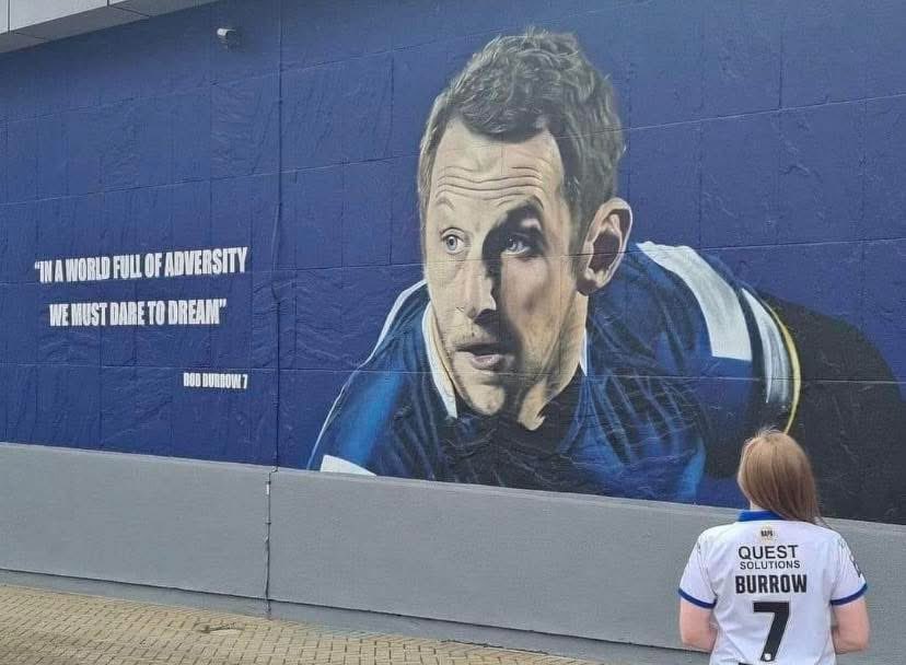 There truly is only one Rob Burrow...1 year on and we are still and always will be grateful  for everything Rob did for those living with, loving those and lost to MND 🙏

What a man, what a player. What a legacy 💙🧡