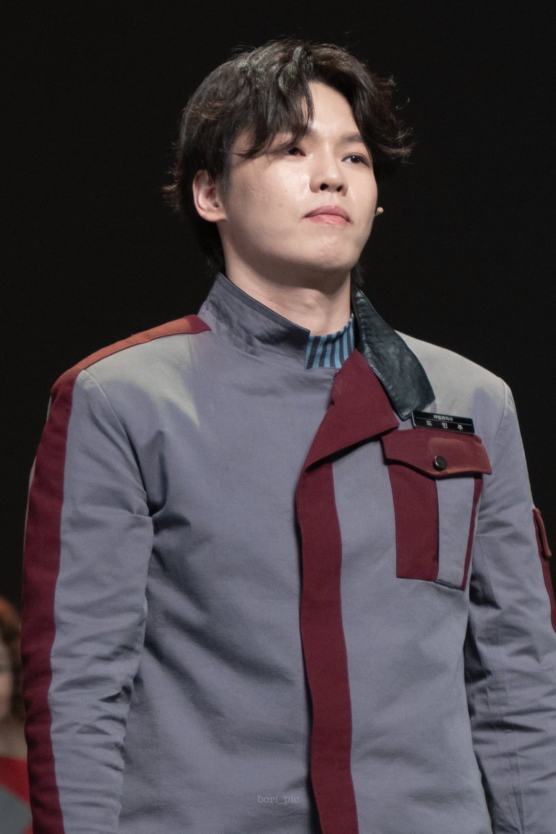 250531 낮 창작가무극 천 개의 파랑 광주 커튼콜

민주 #이한수 배우님