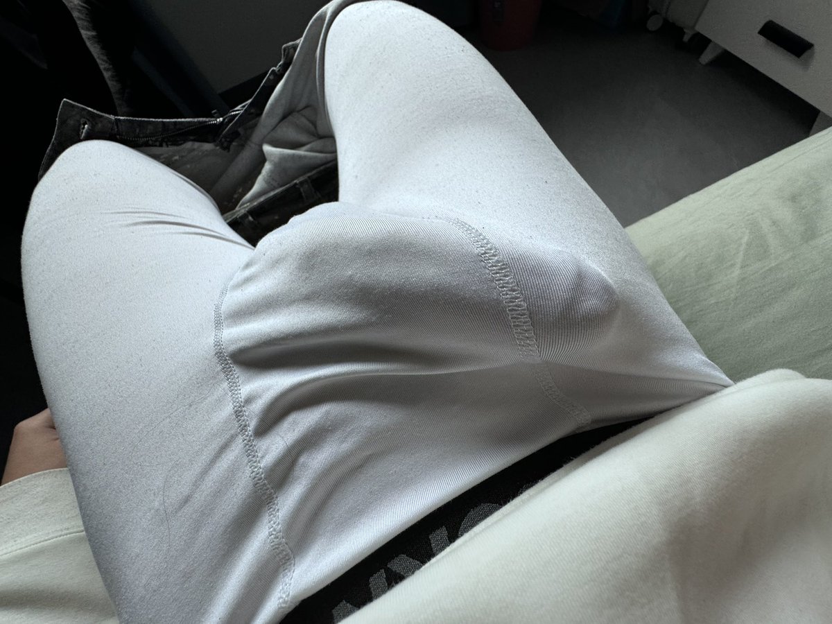 z5uuuu's tweet photo. #骚逼 #女权婊 #母狗 #母猪 #白富美 #辱骂 #羞辱 #母畜 #名媛 #女神 #女神婊 #妓女 #反差 #自毁 #男尊女卑 #性奴 #女大 #压榨 #ATM奴 #曝光 #社死 https://t.co/sm7y3KqxRF