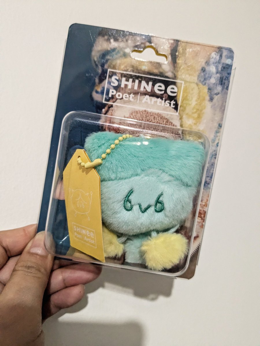 taembaek1806's tweet photo. Finally got my Maknae Fluffy 😍

#SHINee #PoetlArtist  #Taemin https://t.co/Z4GEloIH32